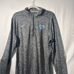Nike Heathered Gray Quarter-Zip Pullover